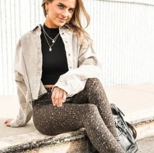 SPANX look at me now leggings olive leopard size XS new with tags